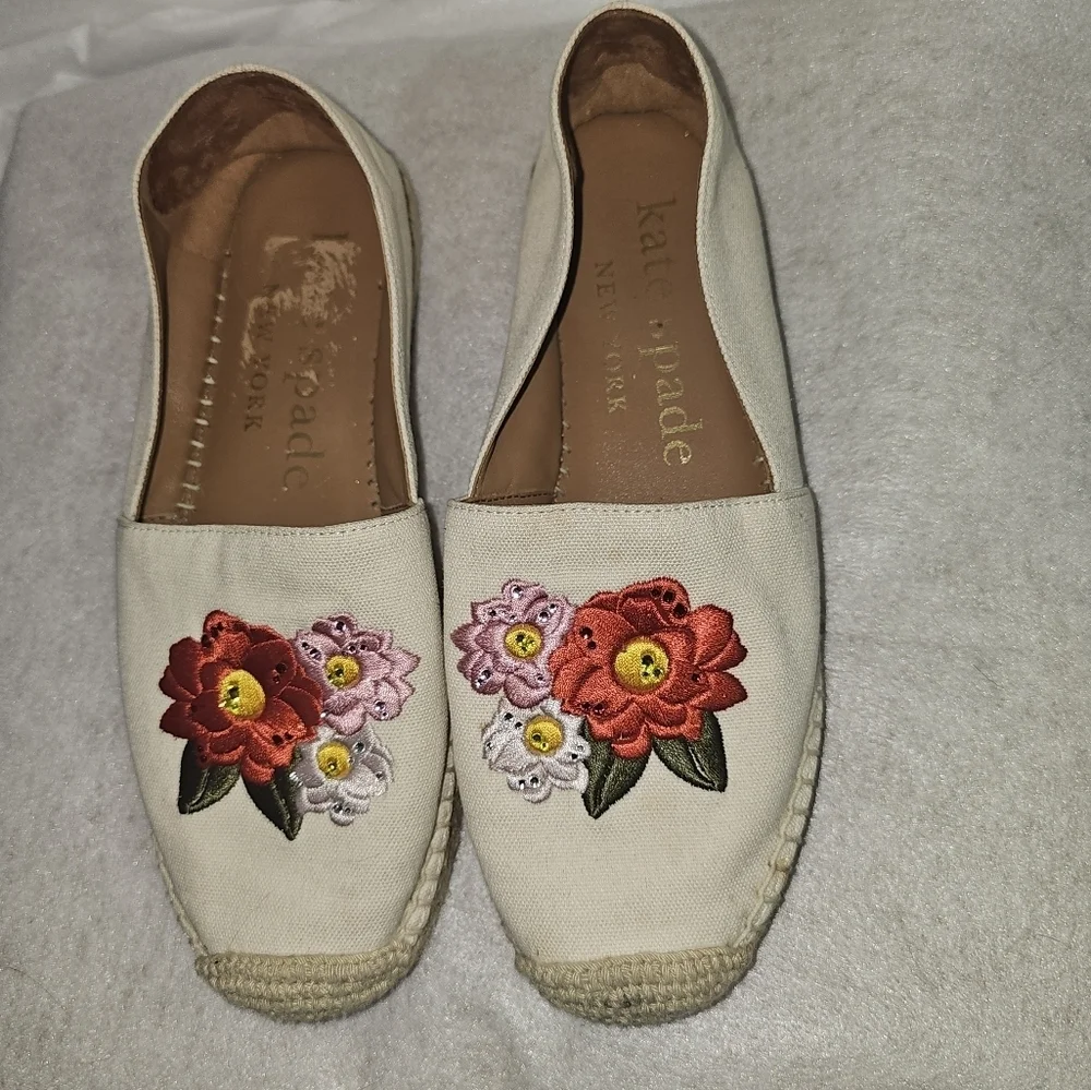 Kate Spade Dahlia Floral Embroidered Espadrilles Sz 6B